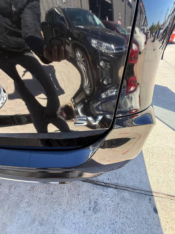 2017 Nissan Rogue SV