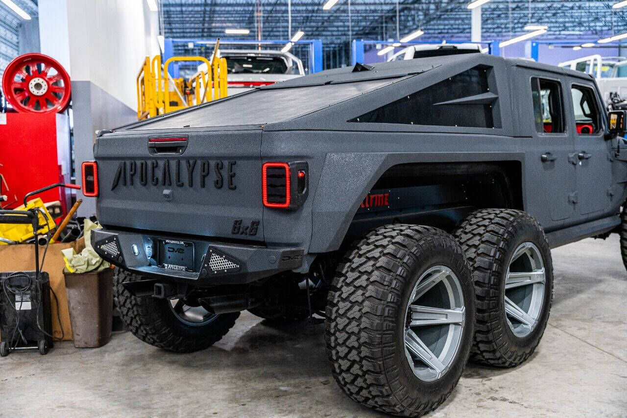 2023 JEEP Gladiator Pickup - $164,999