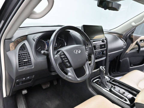 2022 Infiniti QX80 Premium Select