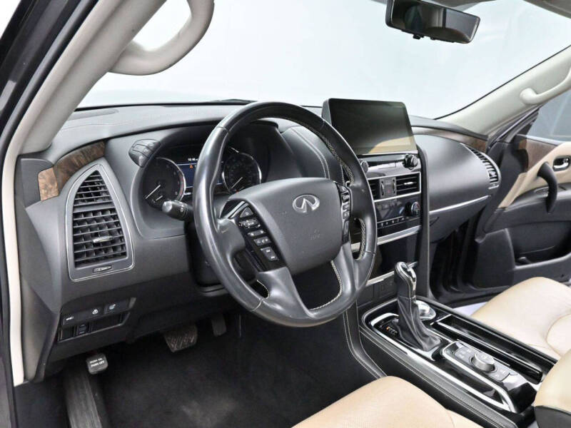 2022 Infiniti QX80 Premium Select