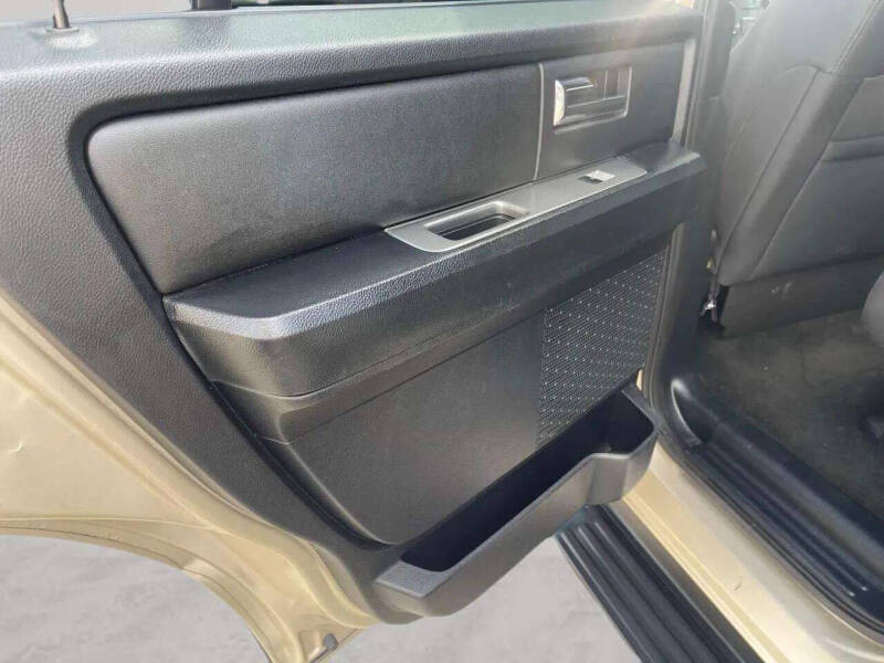 2017 Ford Expedition XL Fleet