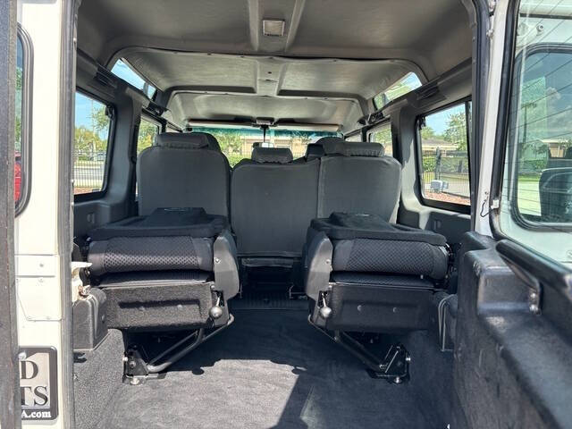 1998 Land Rover Defender 16
