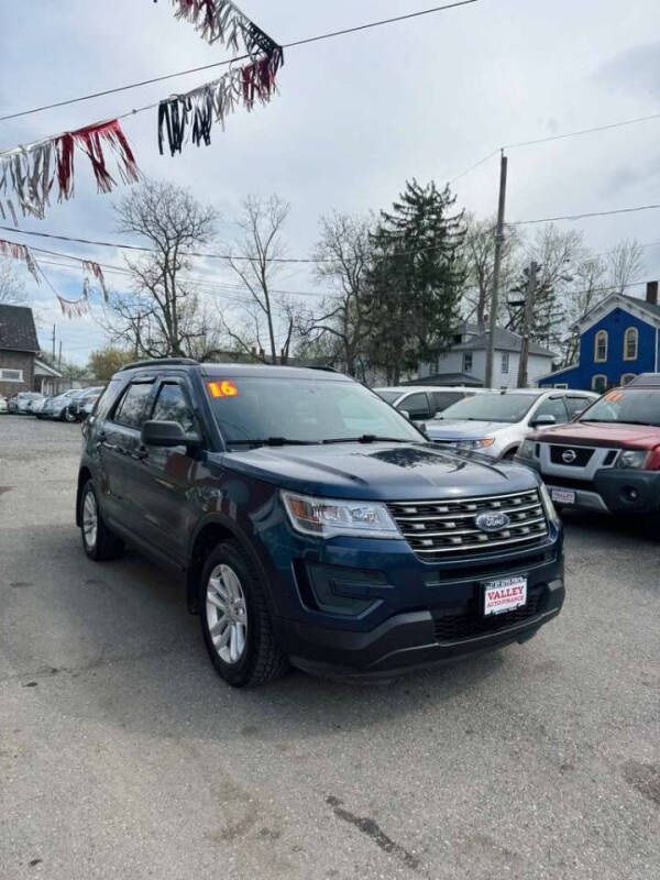 2016 Ford Explorer