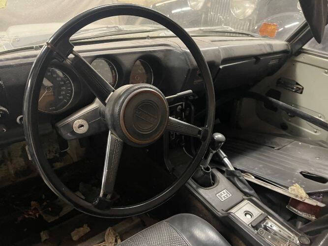 1969 Datsun 2000