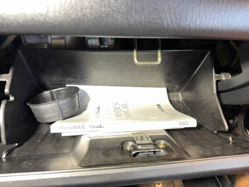 2002 Mazda MX-5 Miata