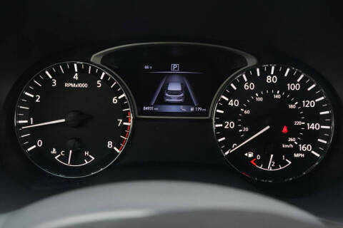 2016 Nissan Pathfinder Platinum
