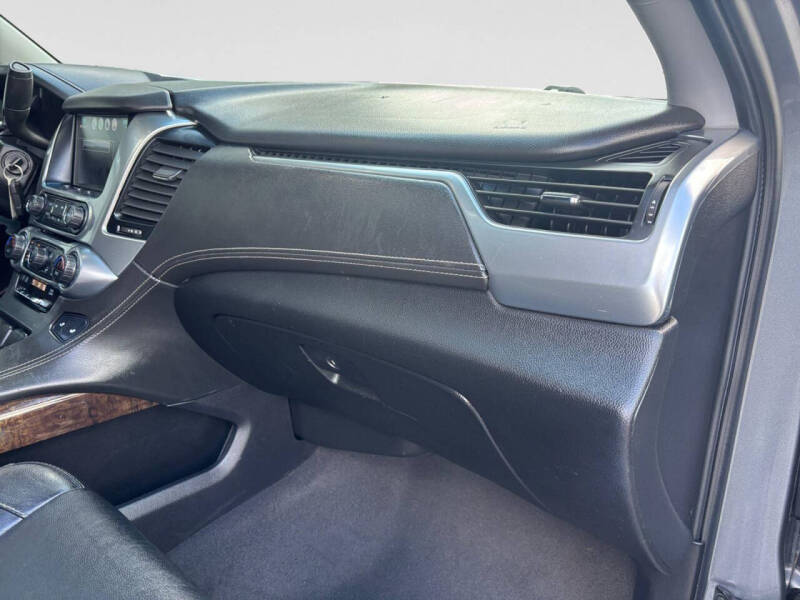2020 Chevrolet Suburban LT