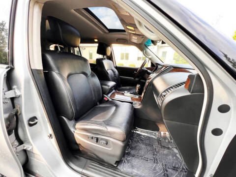 2015 Infiniti QX80