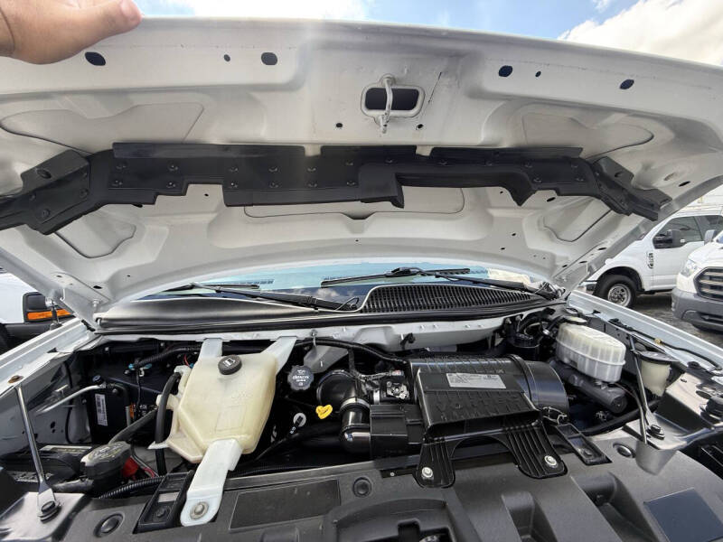 2018 GMC Savana 2500