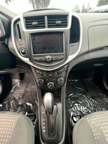 2020 Chevrolet Sonic LT