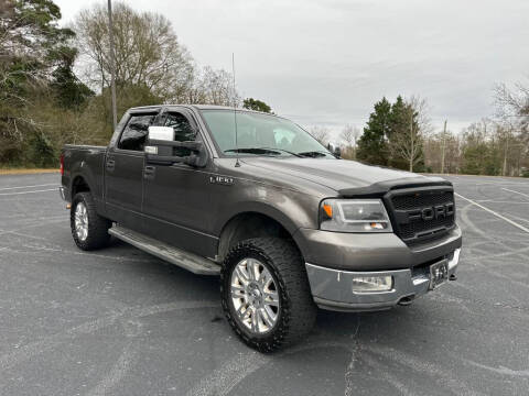 2004 Ford F-150 XLT