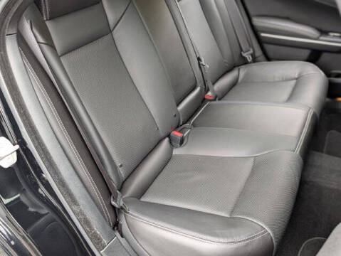 2023 Chrysler 300 S V8