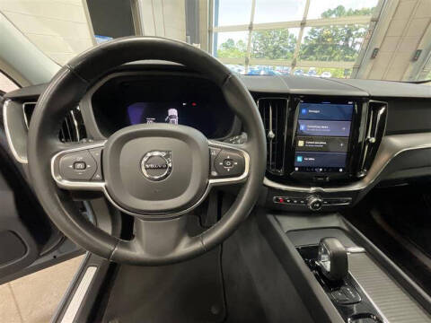 2023 Volvo XC60 B5 Core