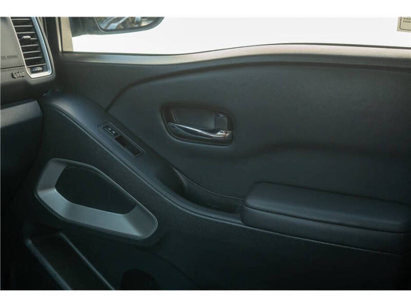 2022 Nissan Frontier