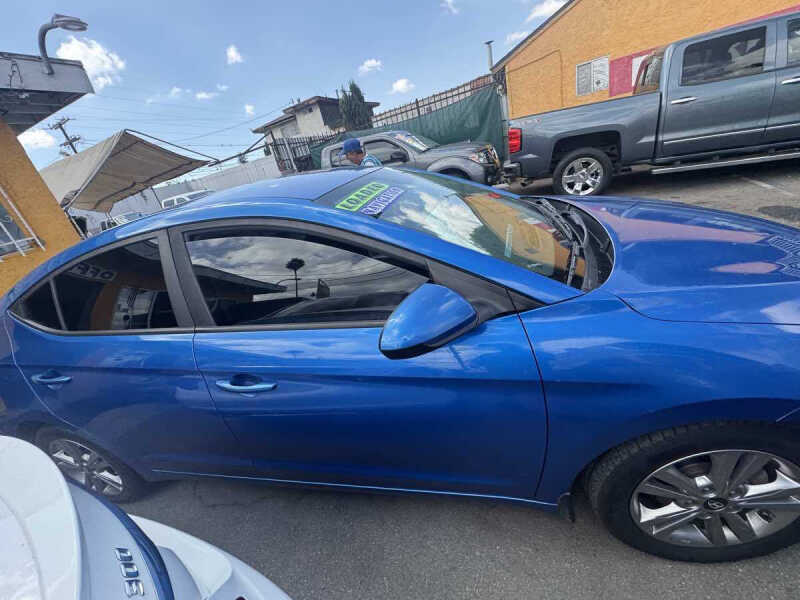 2018 Hyundai Elantra