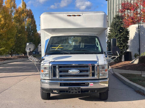2015 Ford E-Series E-450 SD