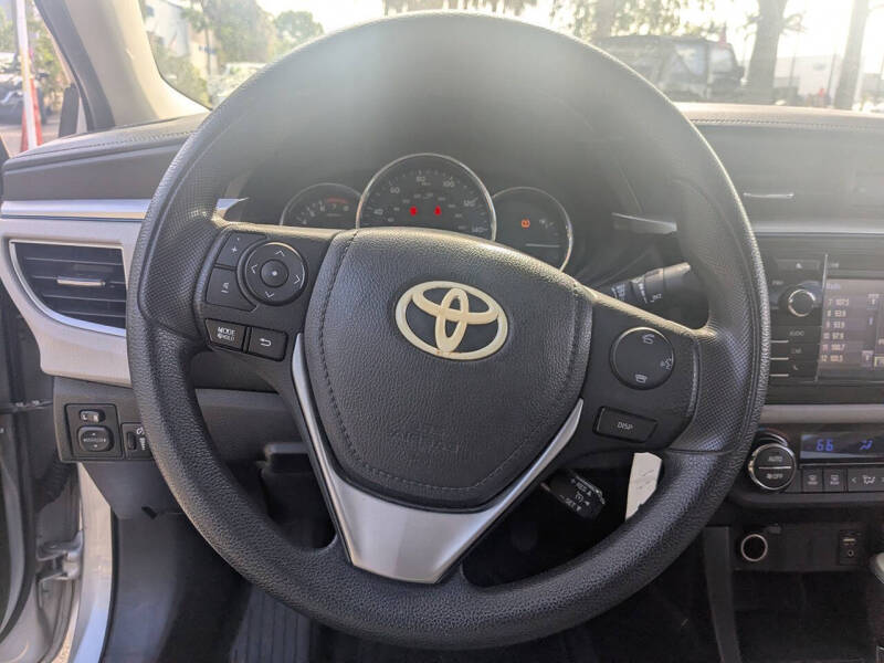 2015 Toyota Corolla LE