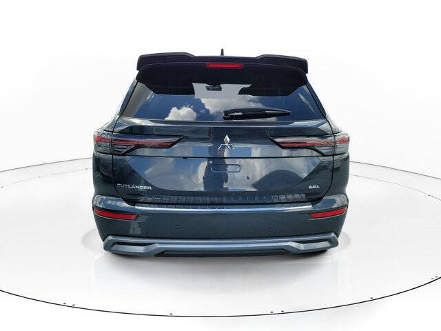 2026 Mitsubishi Outlander SEL
