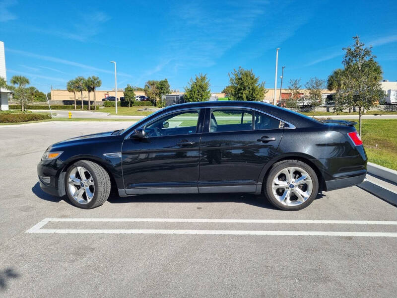 2010 Ford Taurus SHO