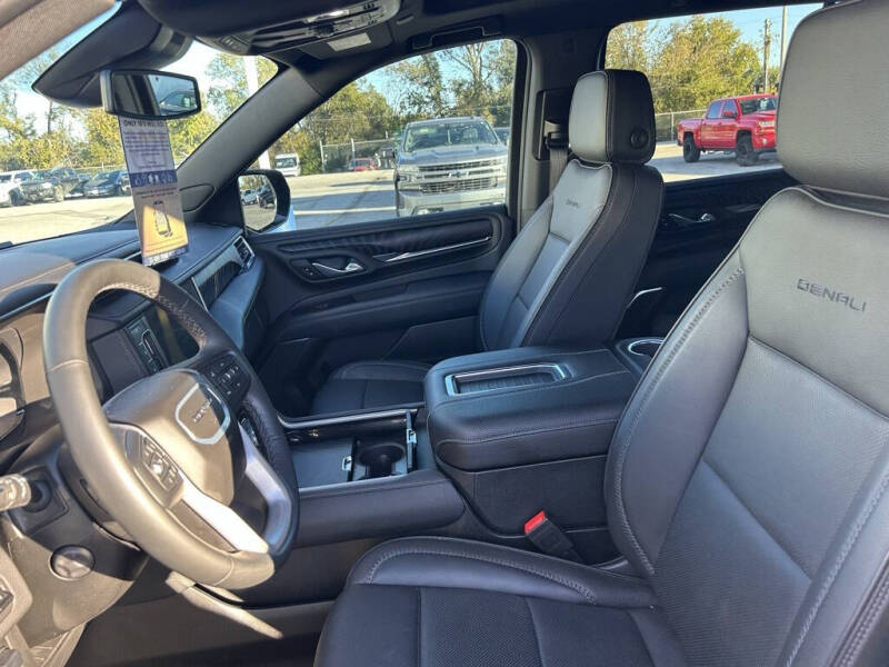 2024 GMC Yukon Denali