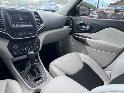 2020 Jeep Cherokee Latitude Plus
