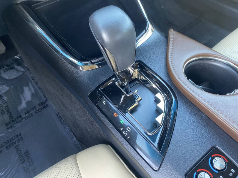 2015 Toyota Avalon Limited