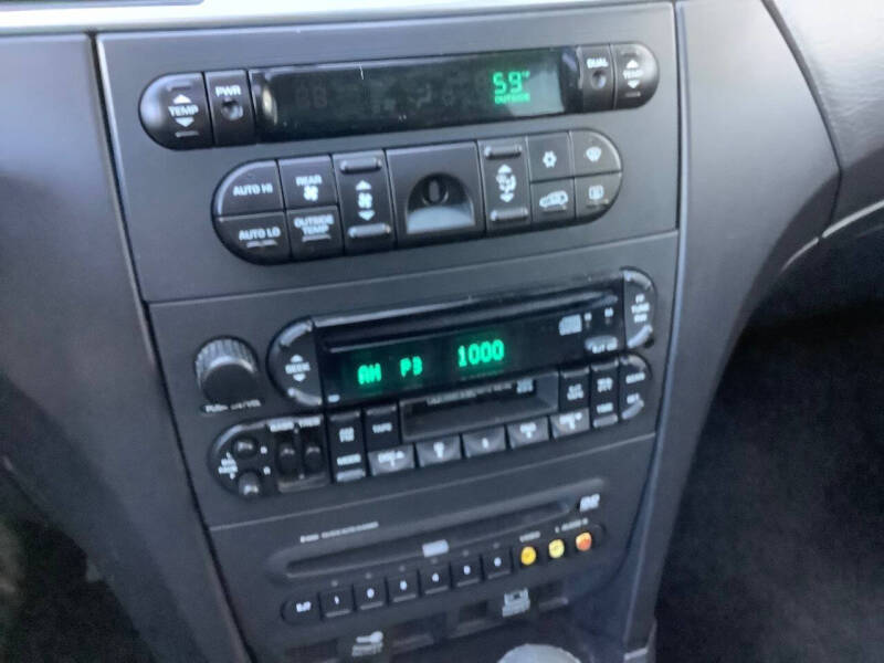 2006 Chrysler Pacifica Touring