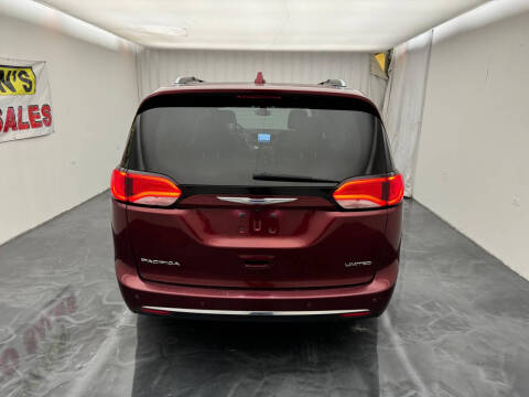 2018 Chrysler Pacifica Limited