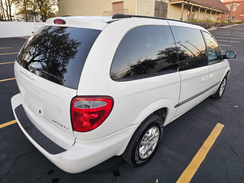 2002 Dodge Grand Caravan Sport photo 10