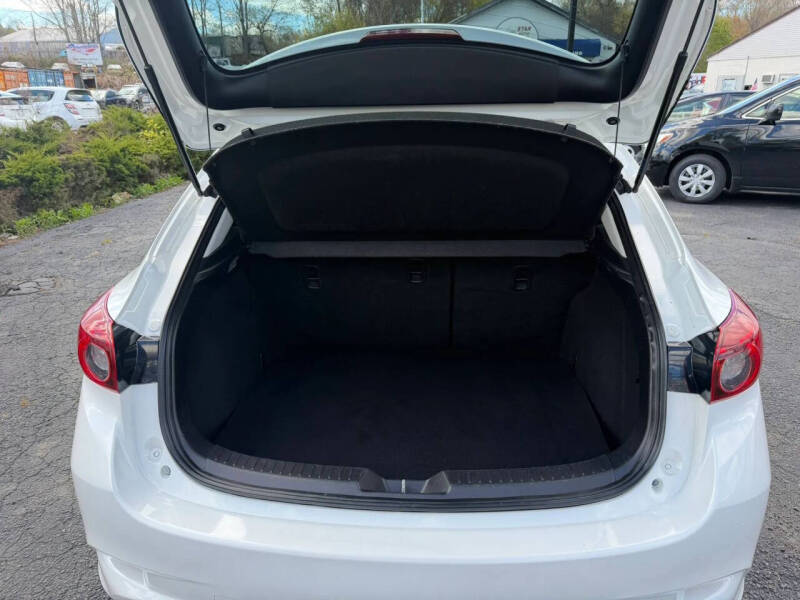 2018 Mazda MAZDA3 Sport