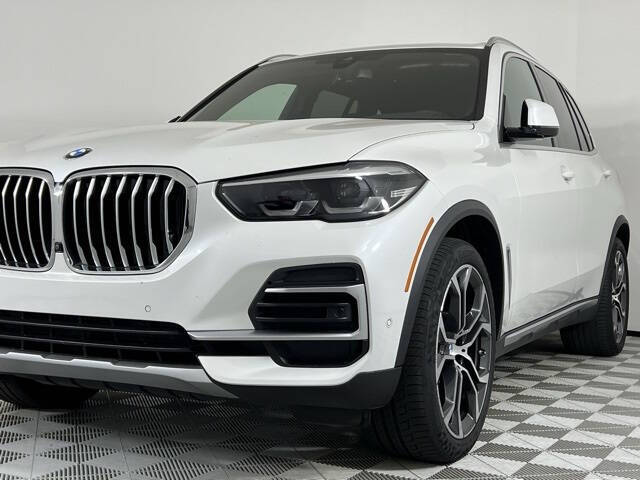 2023 BMW X5 sDrive40i