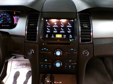 2018 Ford Taurus SEL