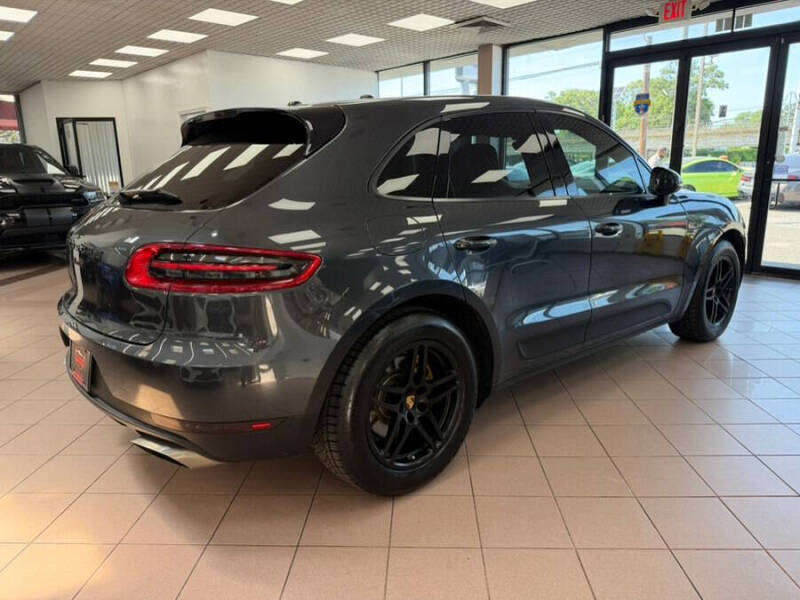 2018 Porsche Macan
