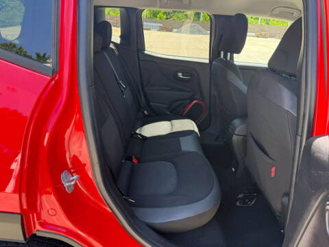 2016 Jeep Renegade Trailhawk