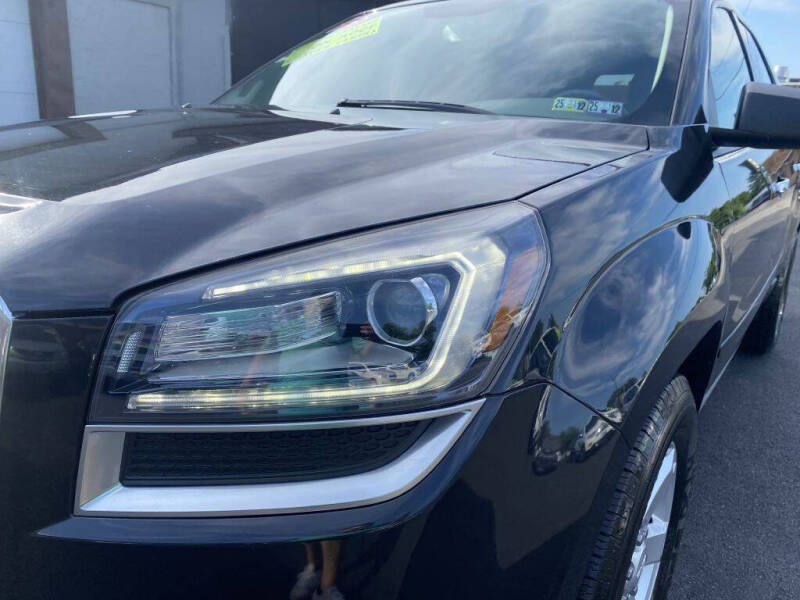 2015 GMC Acadia SLE-2
