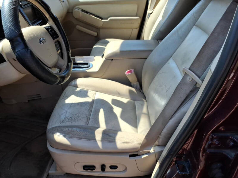 2006 Ford Explorer Limited