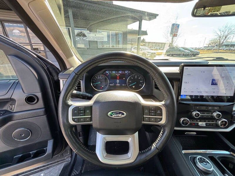 2024 Ford Expedition XLT