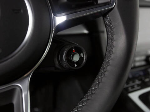 2025 Porsche 718 Cayman