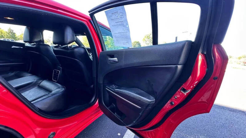 2019 Dodge Charger SXT