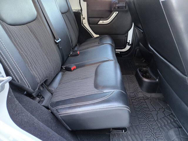 2014 Jeep Wrangler Unlimited Freedom Edition