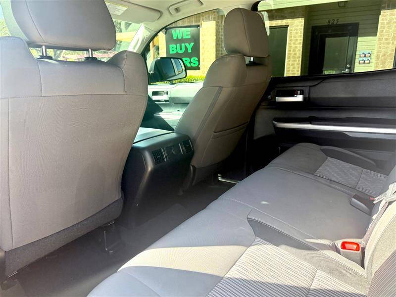 2017 Toyota Tundra SR5