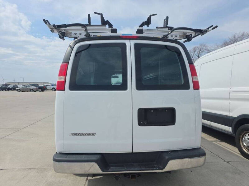 2018 Chevrolet Express 2500