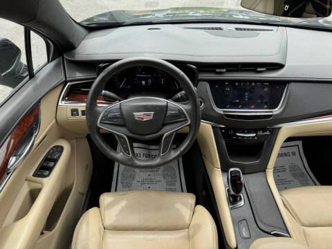 2017 Cadillac XT5 Luxury