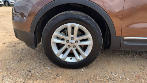 2012 Ford Explorer XLT