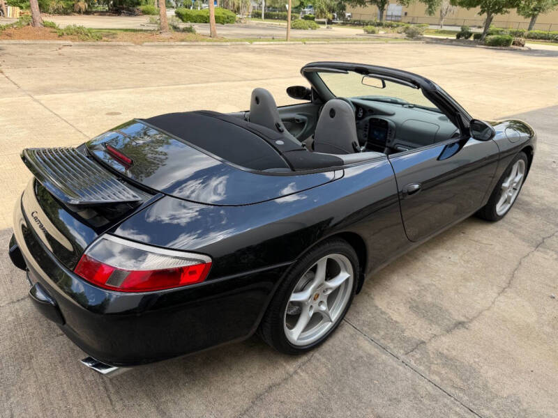 2003 Porsche 911 Carrera