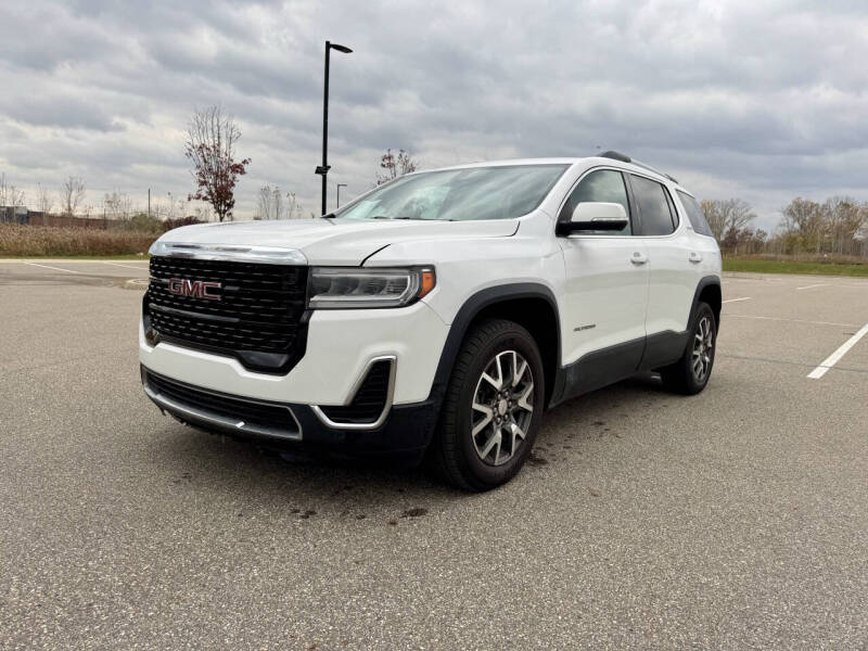 2020 GMC Acadia SLE's photo