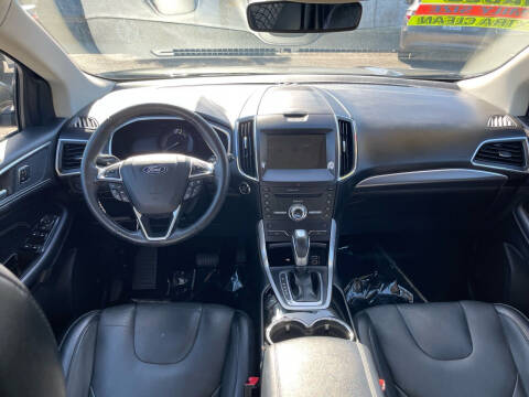 2018 Ford Edge Titanium