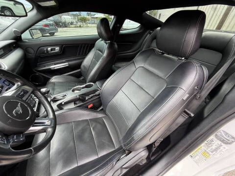 2019 Ford Mustang EcoBoost Premium