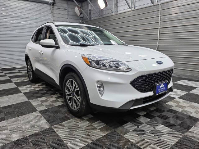 2020 Ford Escape SEL