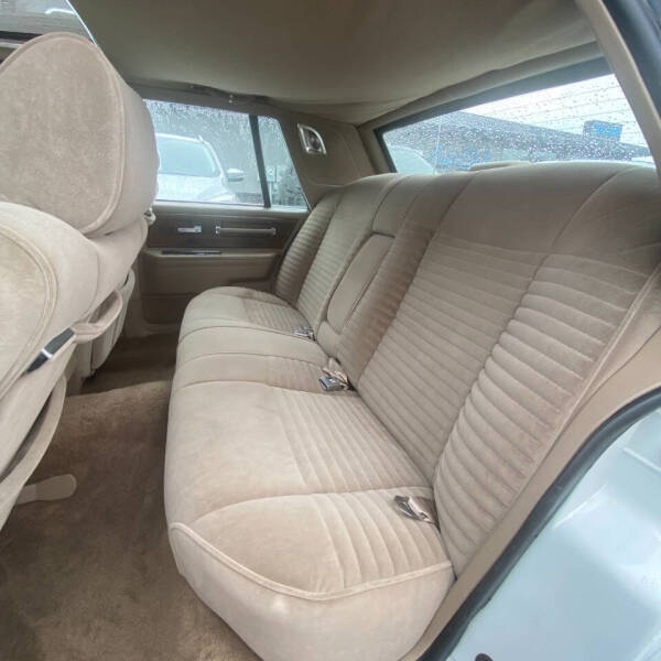 1987 Lincoln Continental